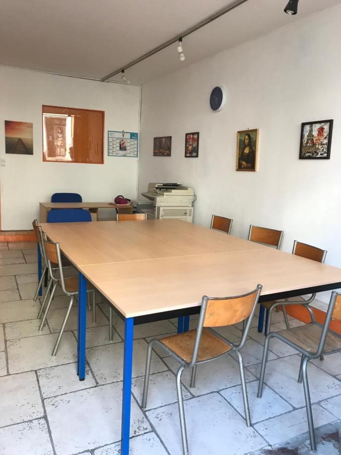 Espace Grenouillit Aubenas Apartment ภายนอก รูปภาพ