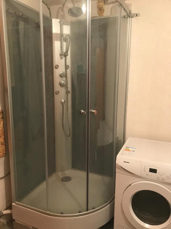 Espace Grenouillit Aubenas Apartment ภายนอก รูปภาพ